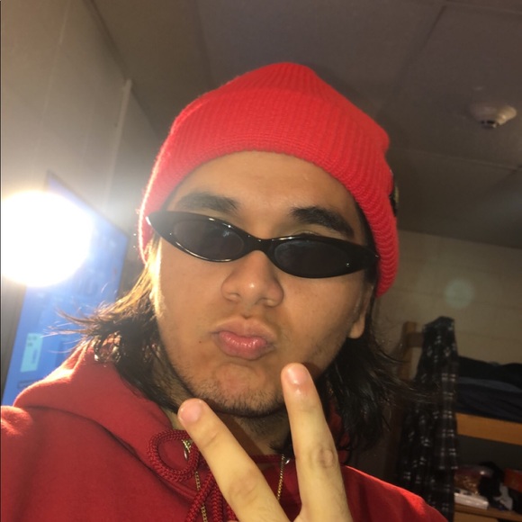 Meet your Posher, Exequiel - Picture 1 of 1